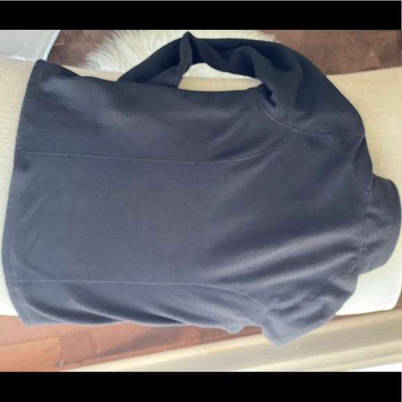 North Face women’s black fleece pull over zip sm - Picture 7 of 7